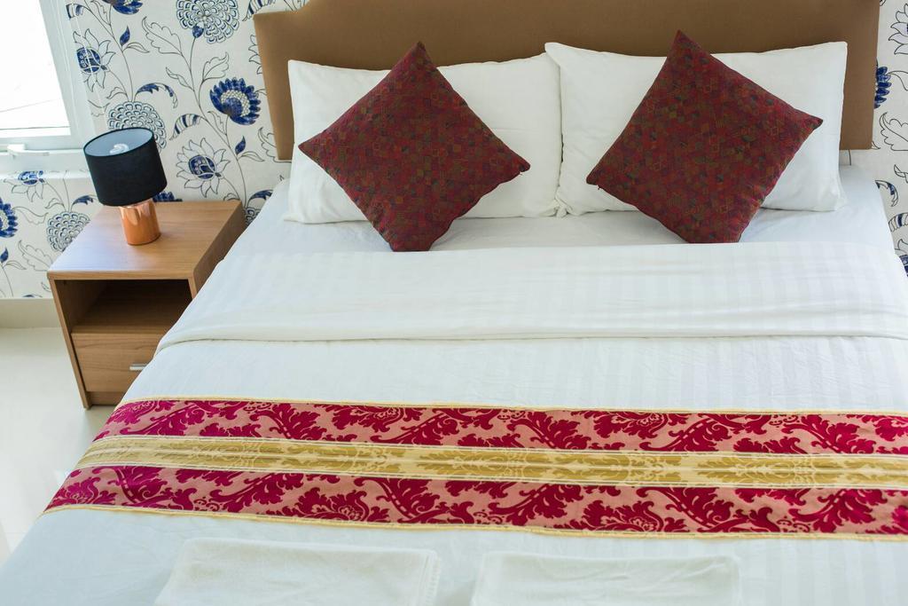 Sea Song Inn Kamala-part Szoba fotó