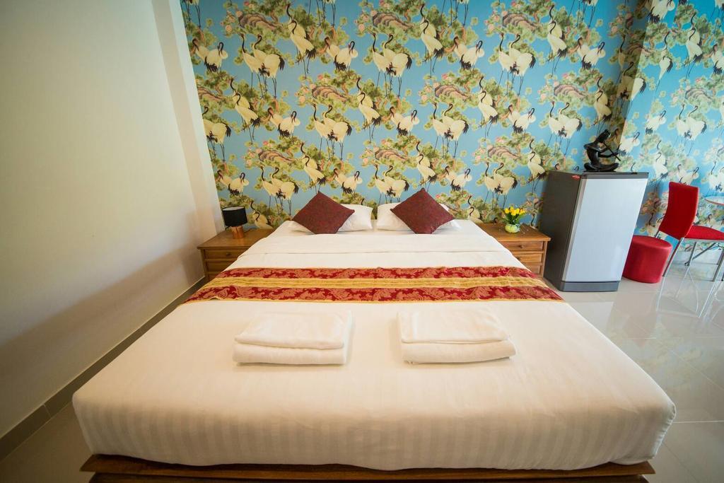 Sea Song Inn Kamala-part Szoba fotó