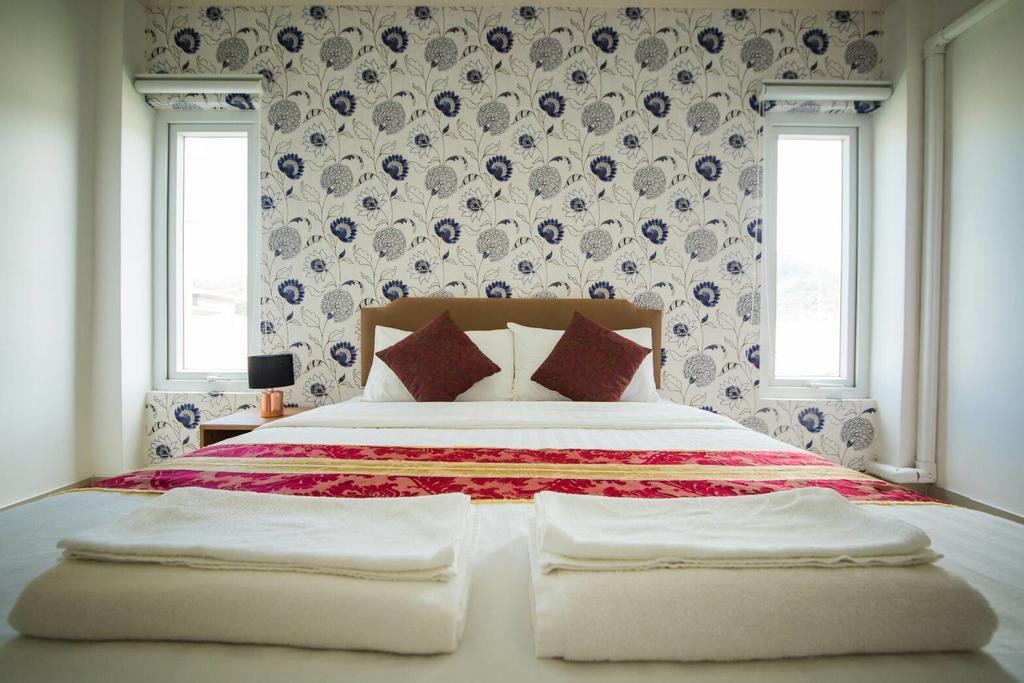 Sea Song Inn Kamala-part Szoba fotó